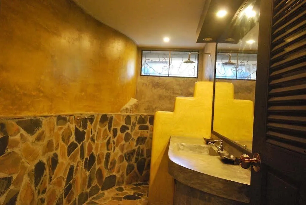 Koh Tao Heights Apartments Thailand