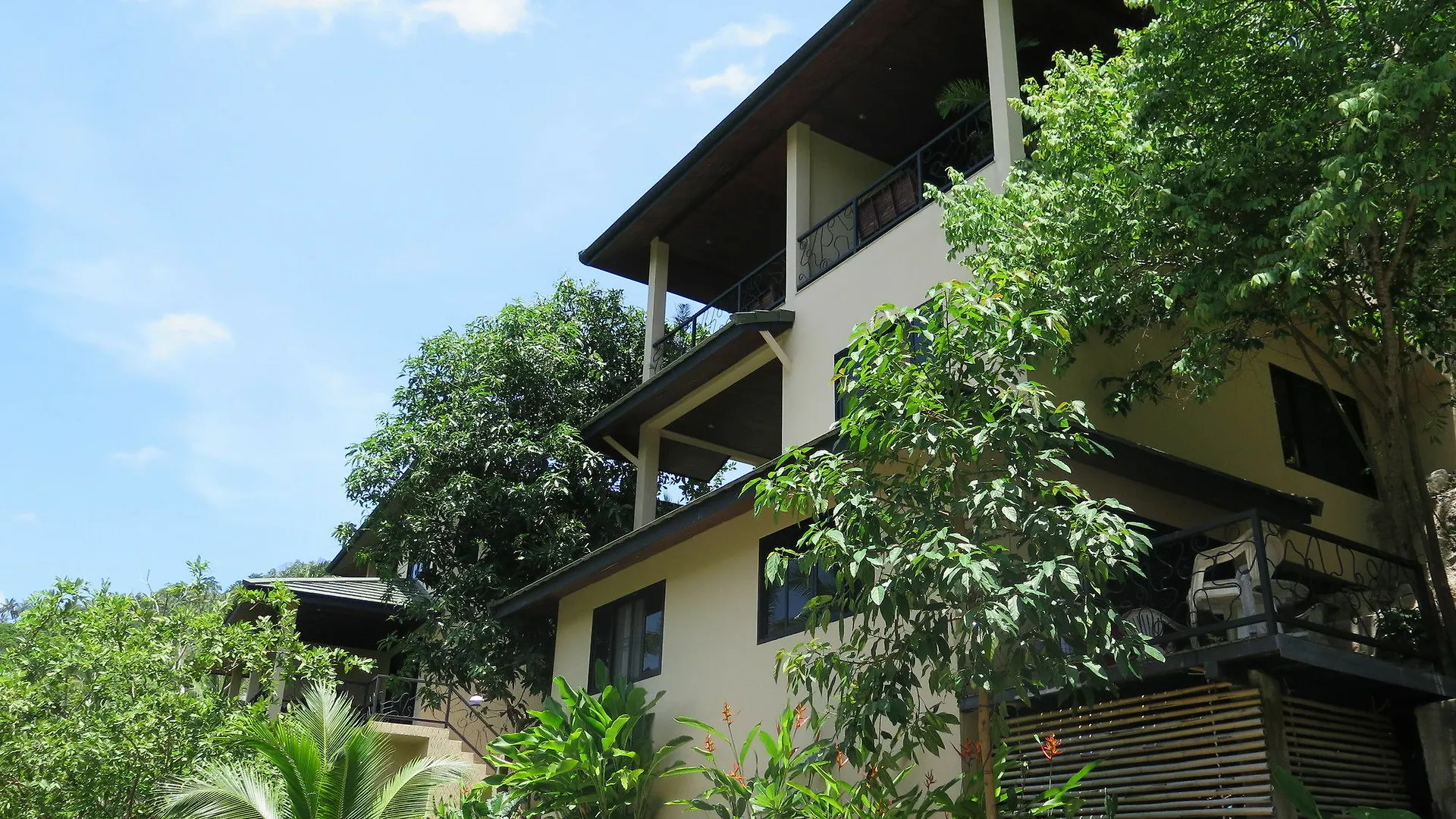 Koh Tao Heights Apartments