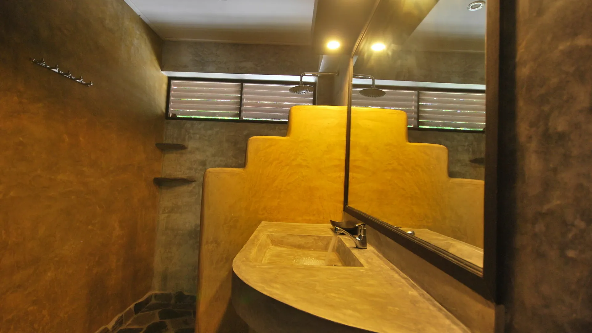 Koh Tao Heights Apartments Thailand