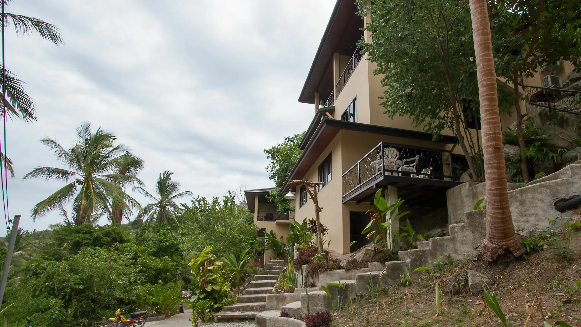 Koh Tao Heights Apartments